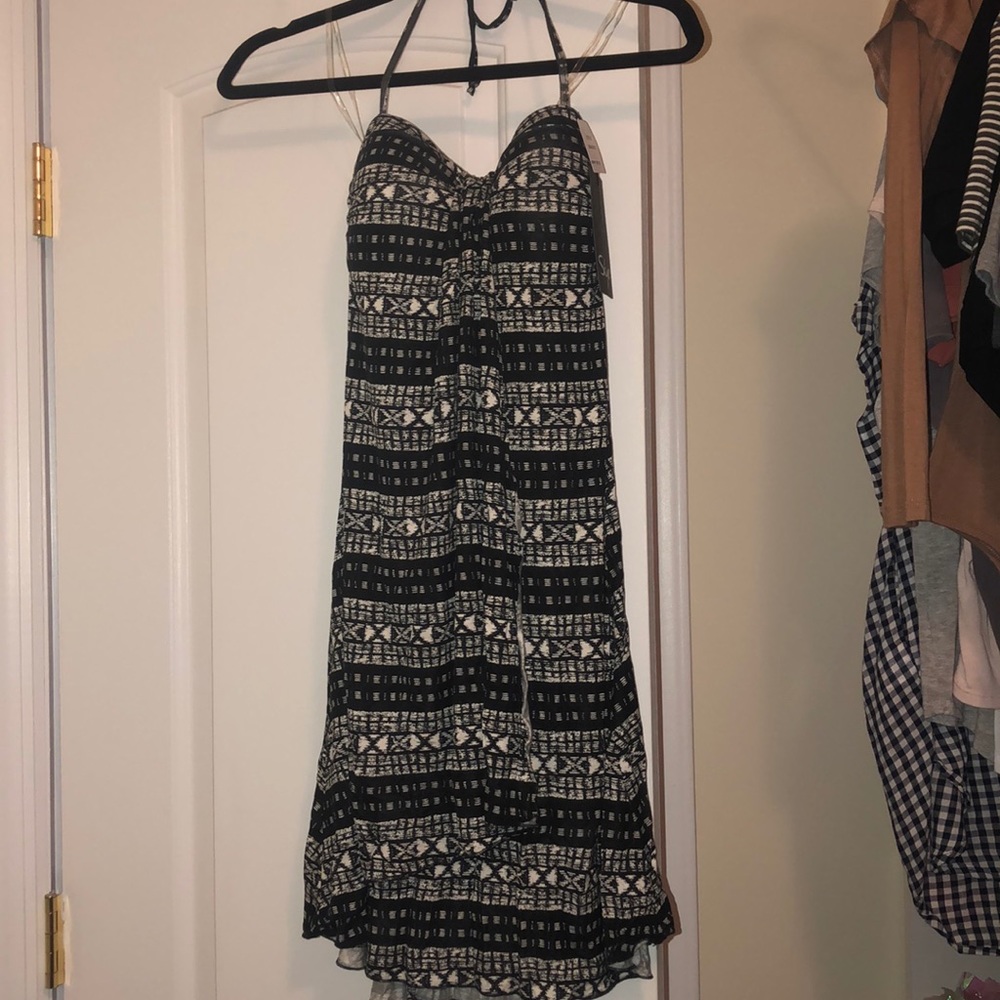 NEVER WORN